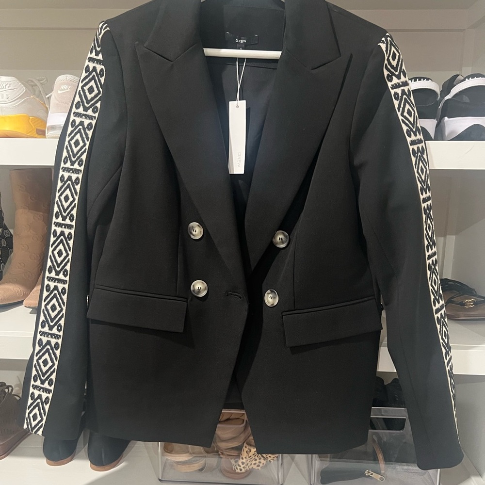 NWT Drew black blazer size small